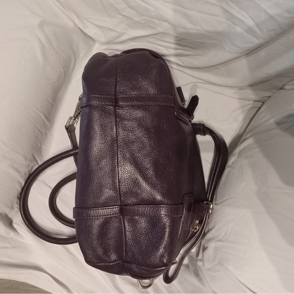 Authentic Leather Cole Haan Shoulder/Hand bag. Purple Color - Picture 2 of 14